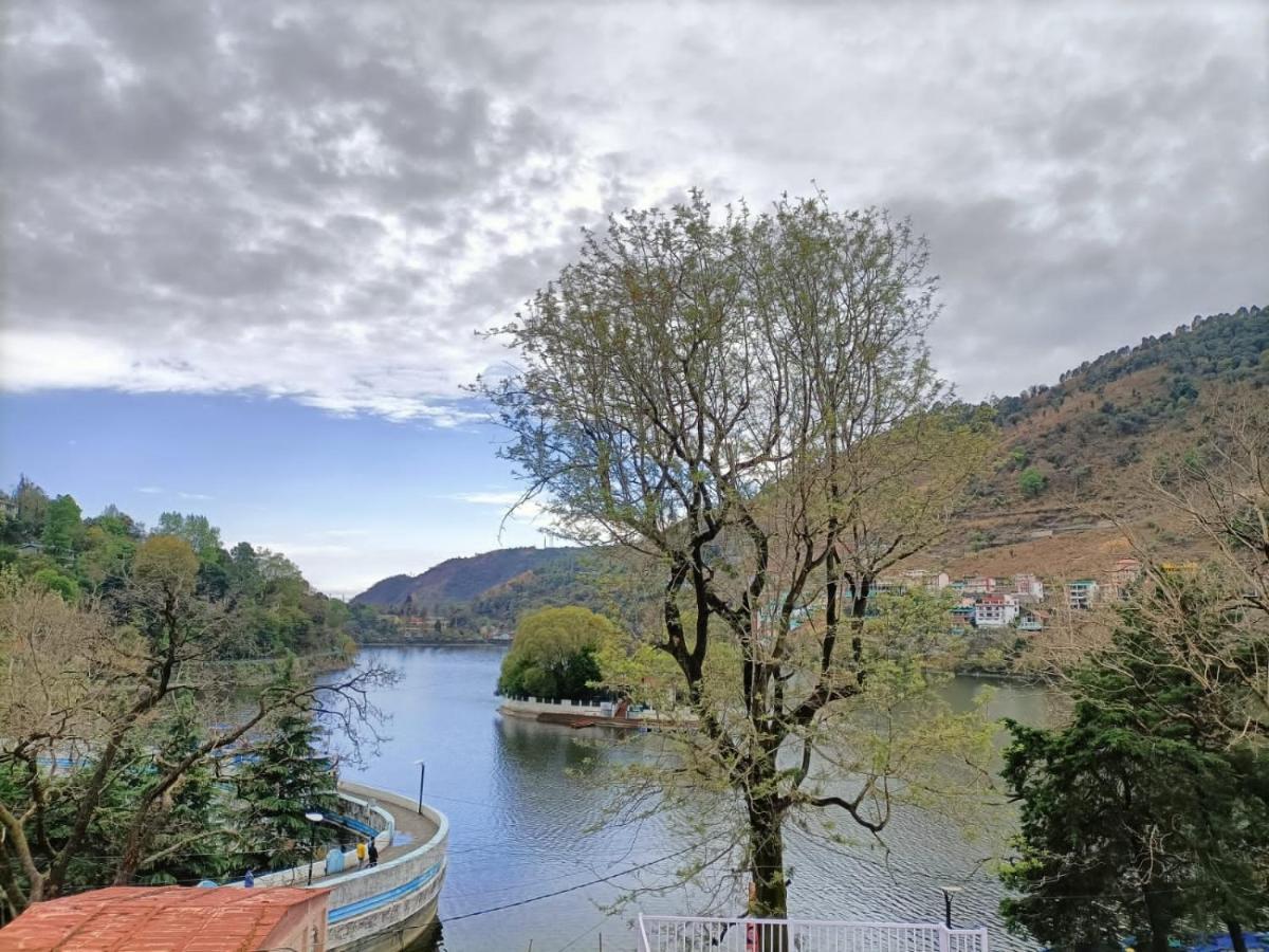 The Periwinkle Homestay Bhimtal Bhīm Tāl Exterior foto