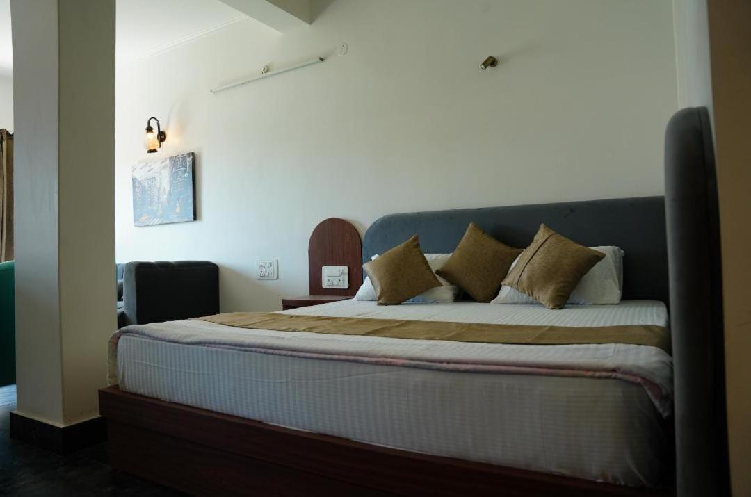 The Periwinkle Homestay Bhimtal Bhīm Tāl Exterior foto