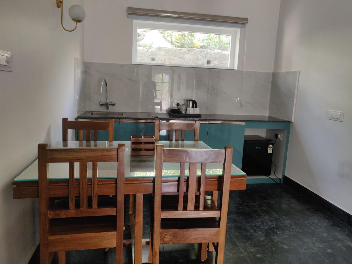 The Periwinkle Homestay Bhimtal Bhīm Tāl Exterior foto