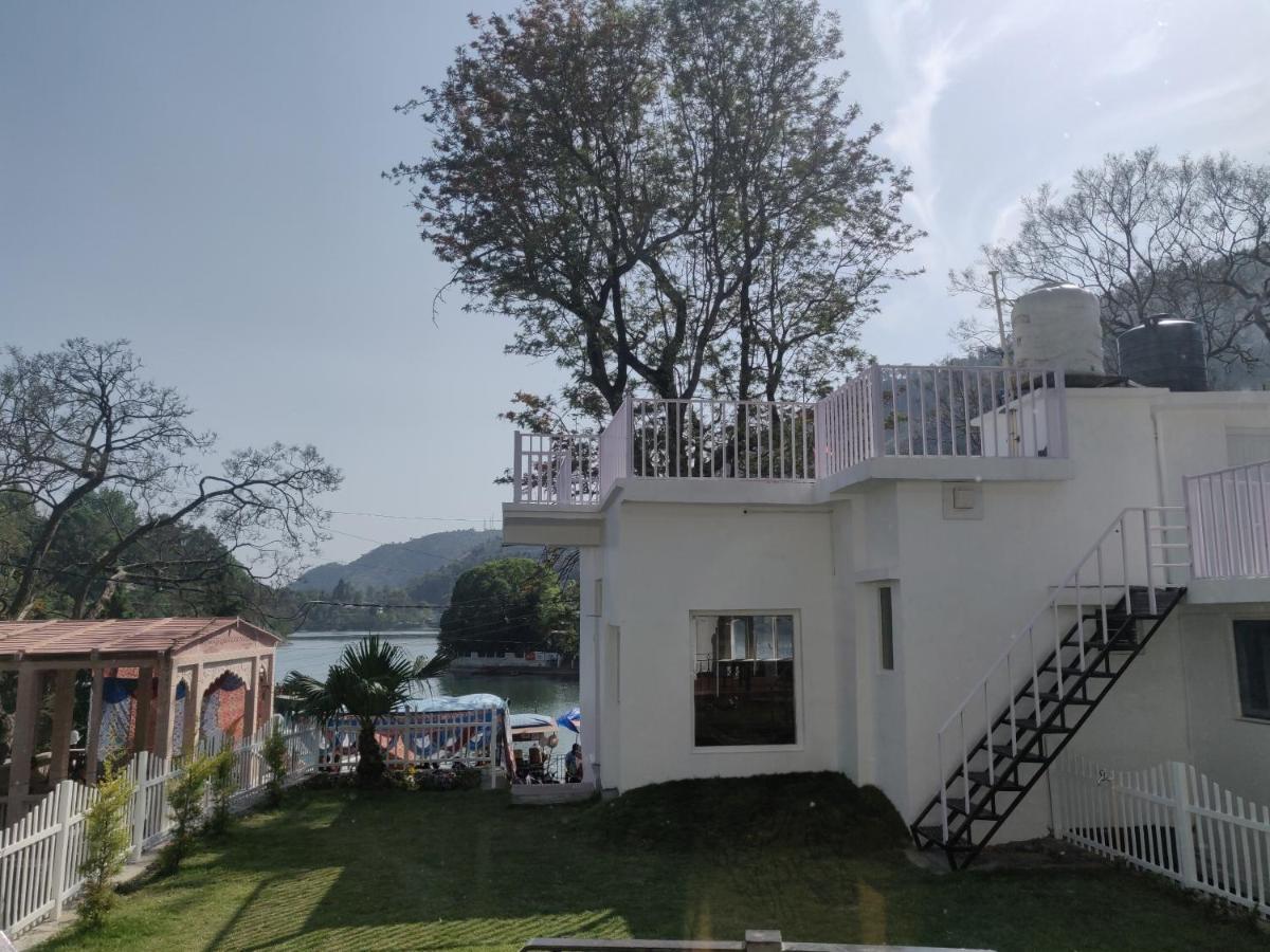 The Periwinkle Homestay Bhimtal Bhīm Tāl Exterior foto