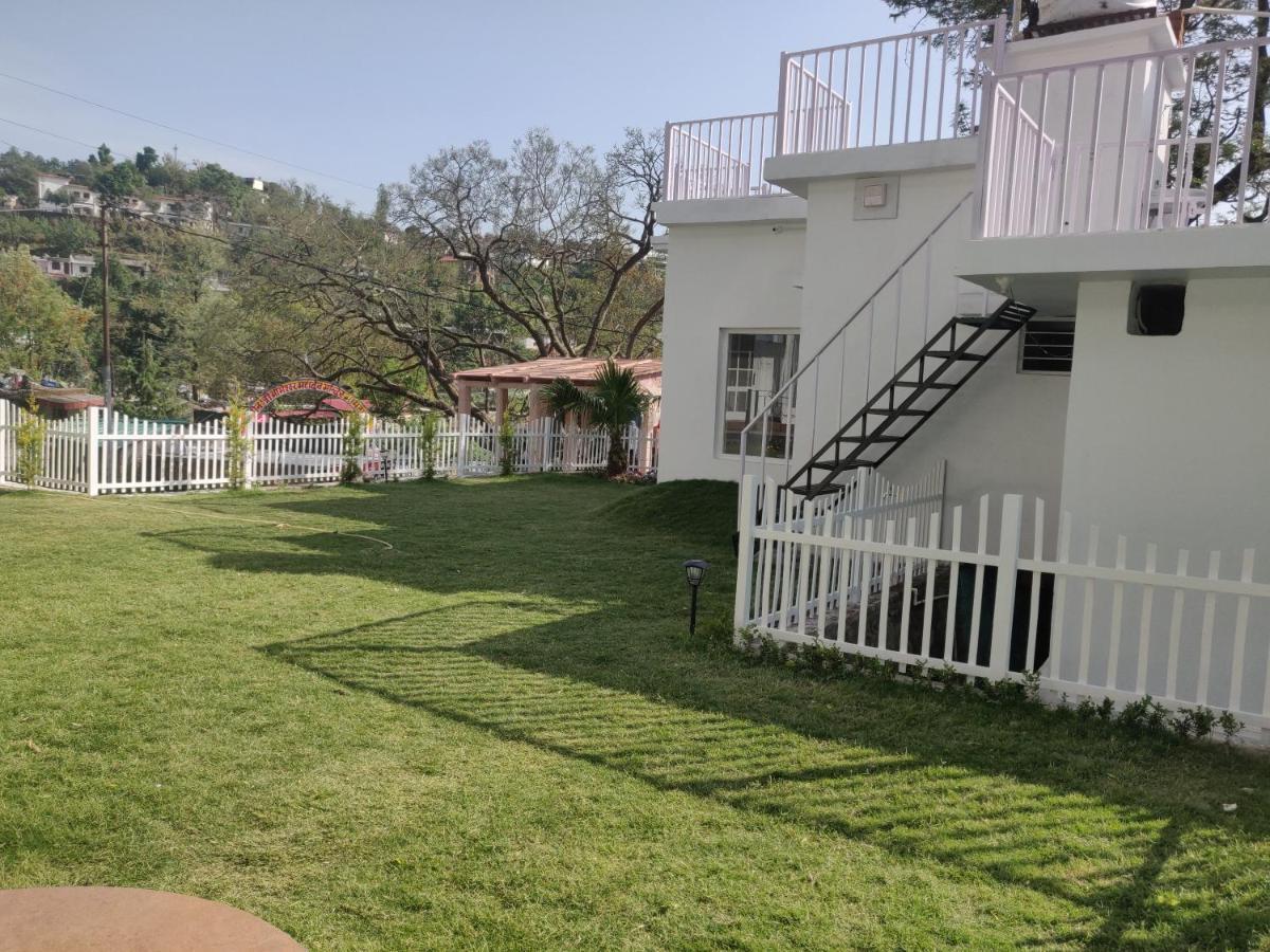 The Periwinkle Homestay Bhimtal Bhīm Tāl Exterior foto