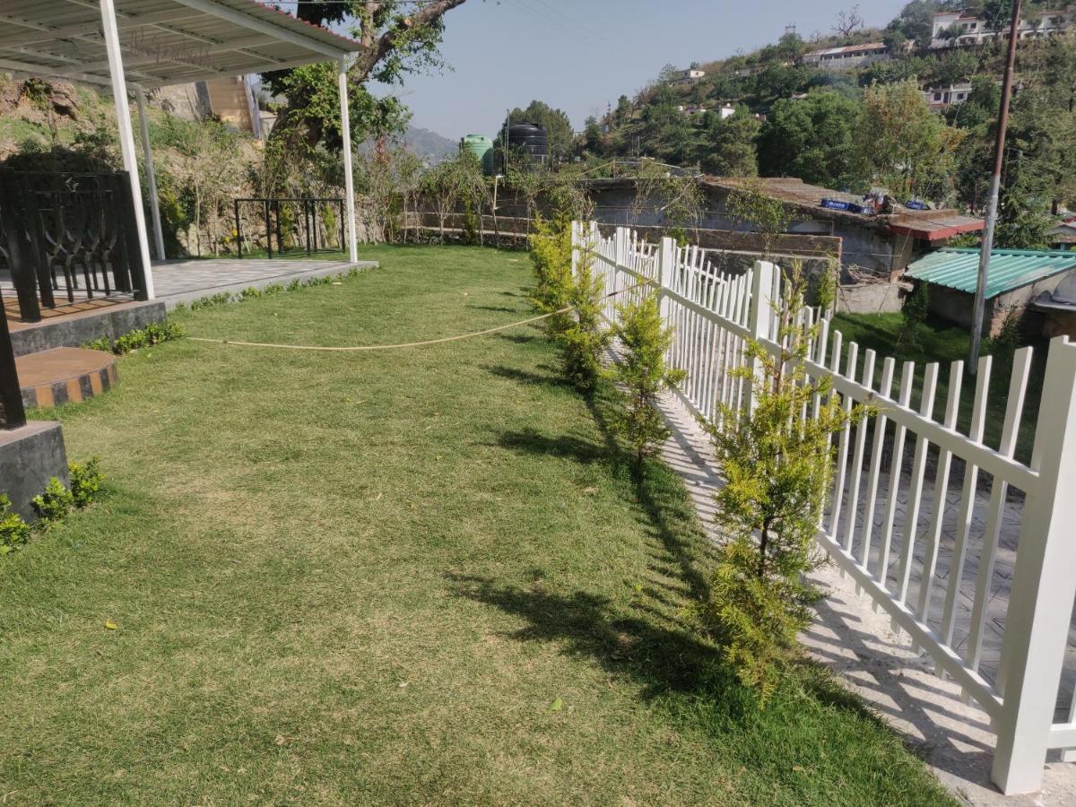 The Periwinkle Homestay Bhimtal Bhīm Tāl Exterior foto